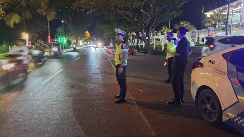 Antisipasi Kemacetan dan Laka Lantas, Satlantas Polresta Palangka Raya Lakukan Pamturlalin di Duta Mall