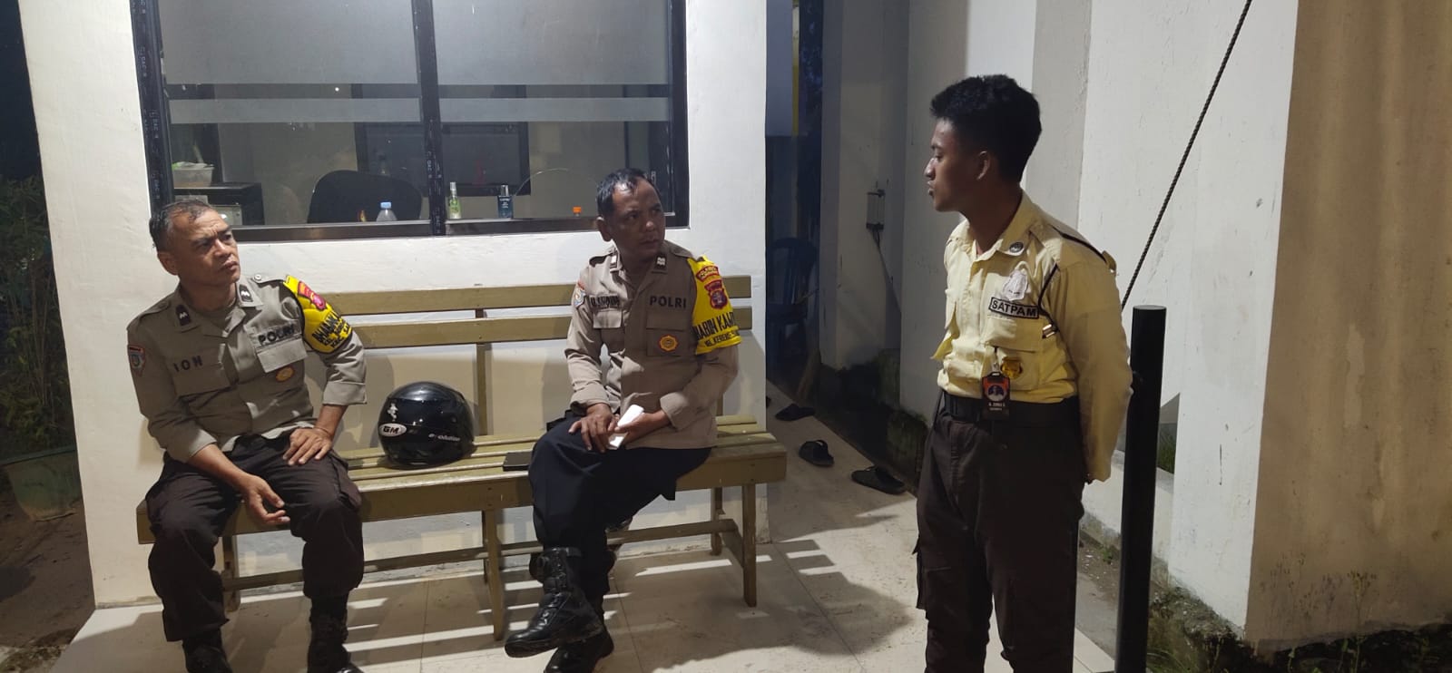 Jamin Keamanan, Patroli Dialogis Polsek Sabangau Hampiri Satpam RSUD Kota Palangka Raya