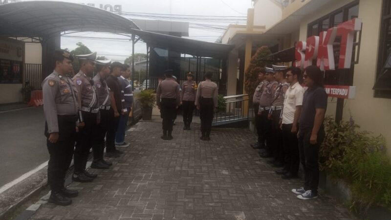 Jaga Kontinuitas Layanan, SPKT Polresta Palangka Raya Gelar Serah Terima Piket Jaga