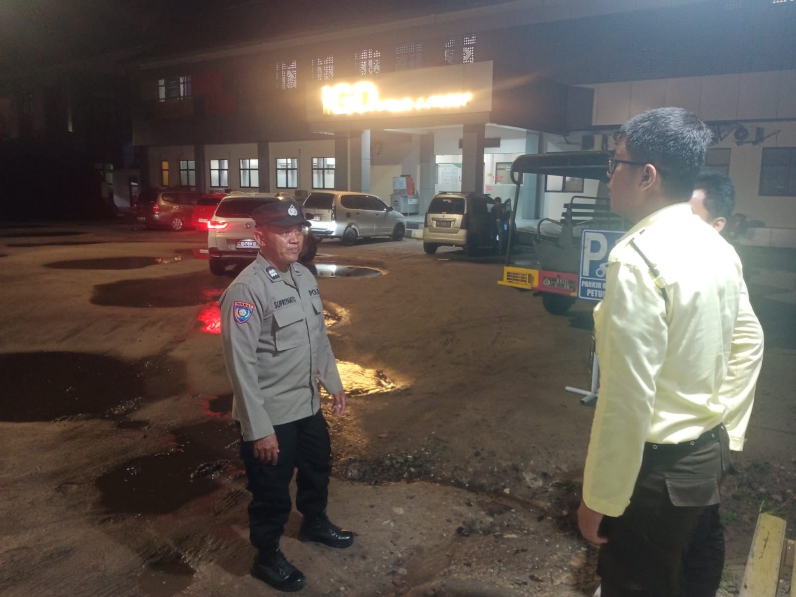 Kunjungi Satpam RSUD Kota Palangka Raya, Polsek Sabangau Berikan Rasa Aman