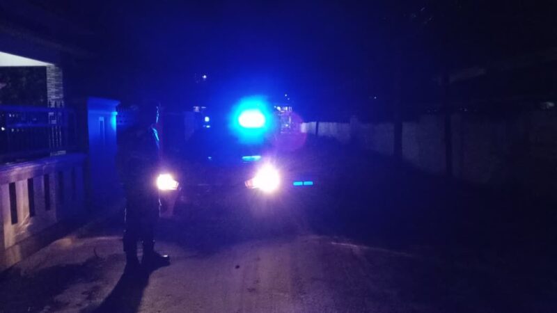 Cegah Kriminalitas, Anggota Samapta Polresta Palangka Raya Patroli Sambang Area Komplek Pemukiman