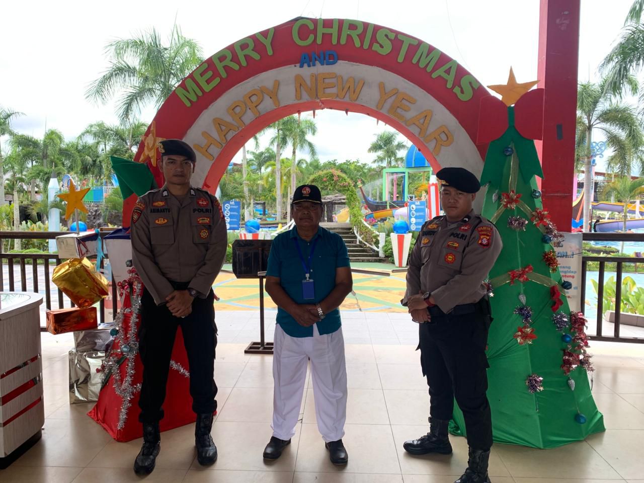 Momen Libur Tahun Baru, Patroli Satsamapta Polresta Palangka Raya Sambangi Kalawa Waterpark