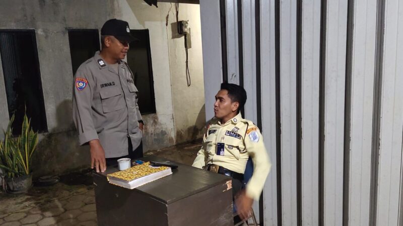 Polsek Sabangau Sambangi Kantor BRI Kalampangan untuk Cek Keamanan Lingkungan Kantor Perbankan