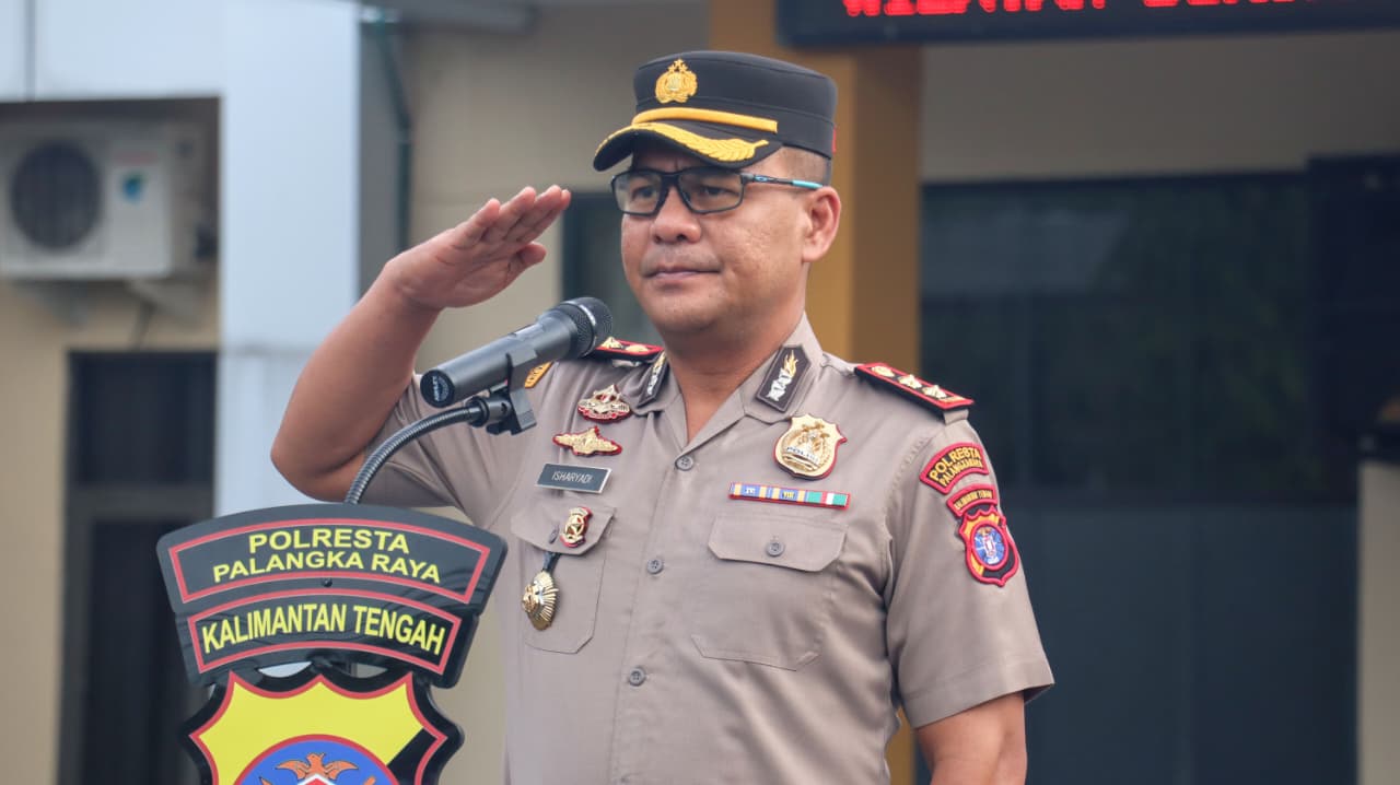 Amanat Apel Pagi, Wakapolresta Palangka Raya Tegaskan Hindari Segala Bentuk Pelanggaran