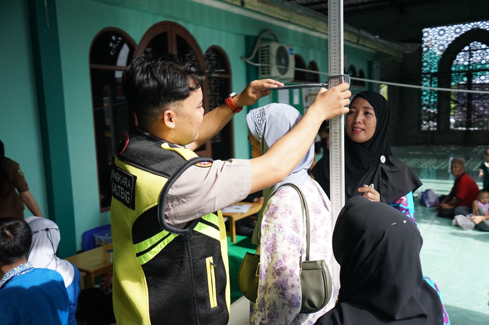 Adakan Posyandu Keliling Rutin, Upaya Rumkit Bhayangkara Tingkatkan Derajat Kesehatan Masyarakat