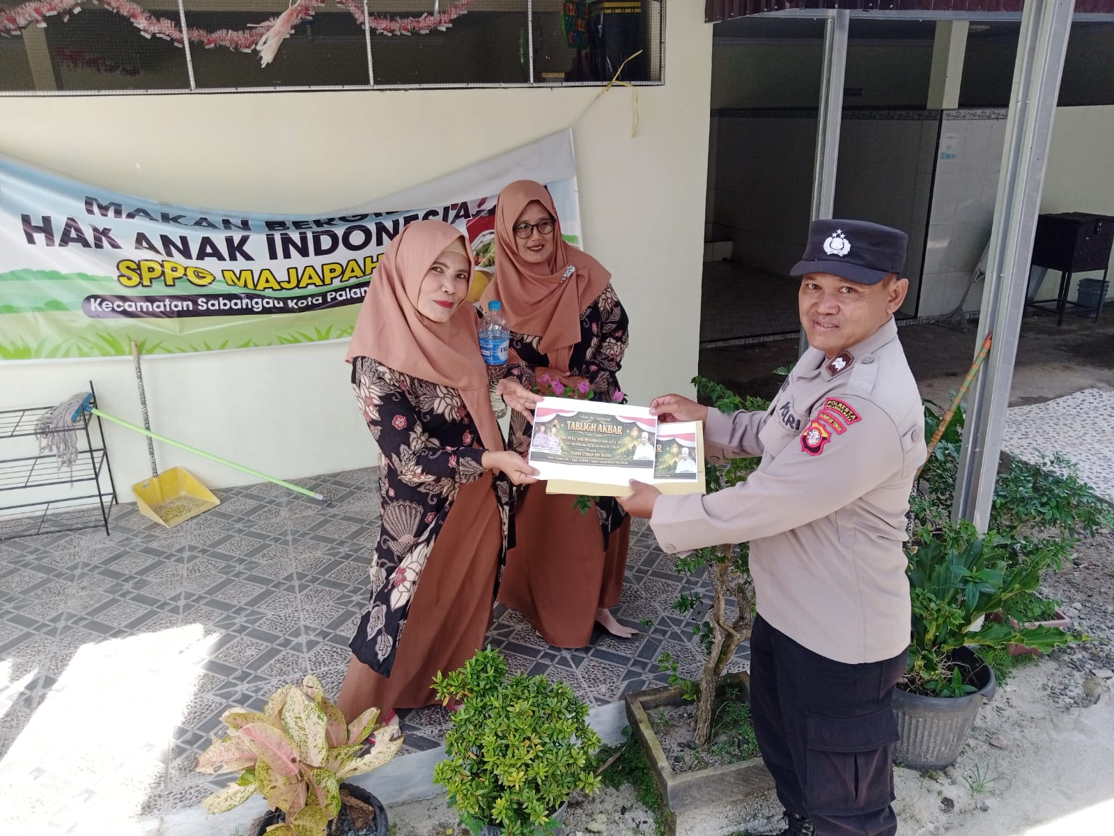 Jelang Tabligh Akbar Isra Mi’raj, Polsek Sabangau Gelar Patroli Harkamtibmas di Rumah Ibadah