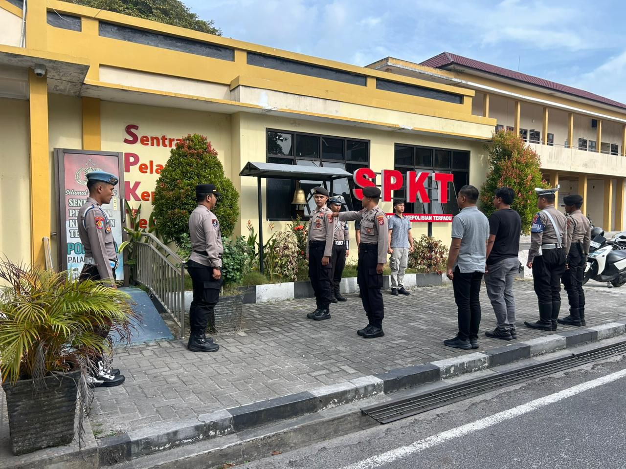 Awali Tugas Jaga, Piket Fungsi dan SPKT Polresta Palangka Raya Apel Serah Terima