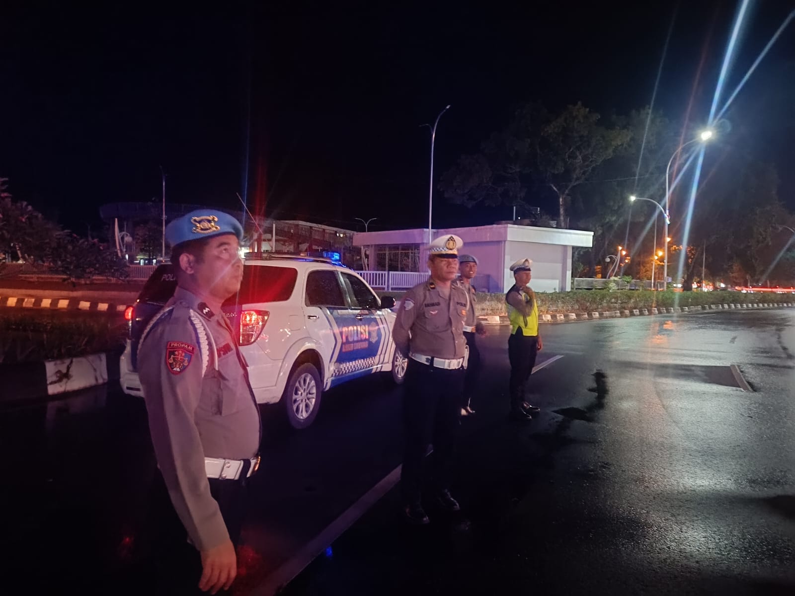 Demi Jaga Kamtibmas, Personel Gabungan Polresta Palangka Raya Lakukan Patroli saat Dini Hari