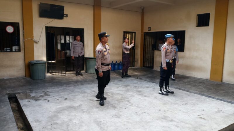 Seusai Apel, Pamapta III SPKT dan Piket Fungsi Polresta Palangka Raya Cek Rutan
