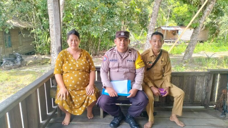 Bhabinkamtibmas Polsek Bukit Batu Jalin Silaturahmi dengan Warga Kelurahan Kanarakan