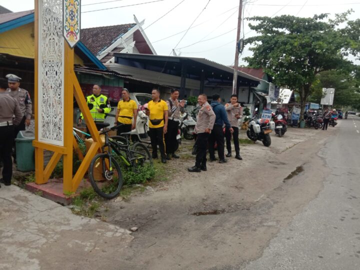 Di Kereng Bangkirai, Kapolsek Sabangau Pimpin Pengamanan Sepeda Santai