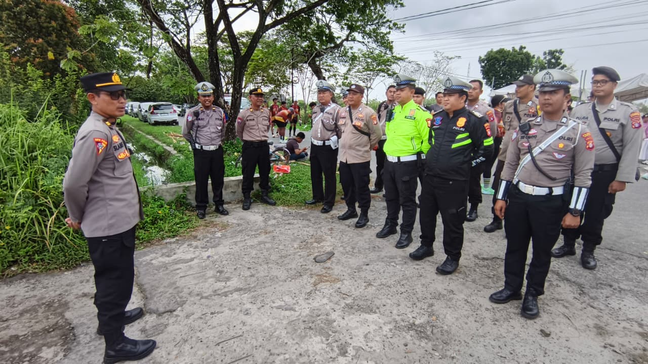 Satlantas Polresta Palangka Raya Amankan Superhero Run Herbalife di Jalan Temanggung Tilung