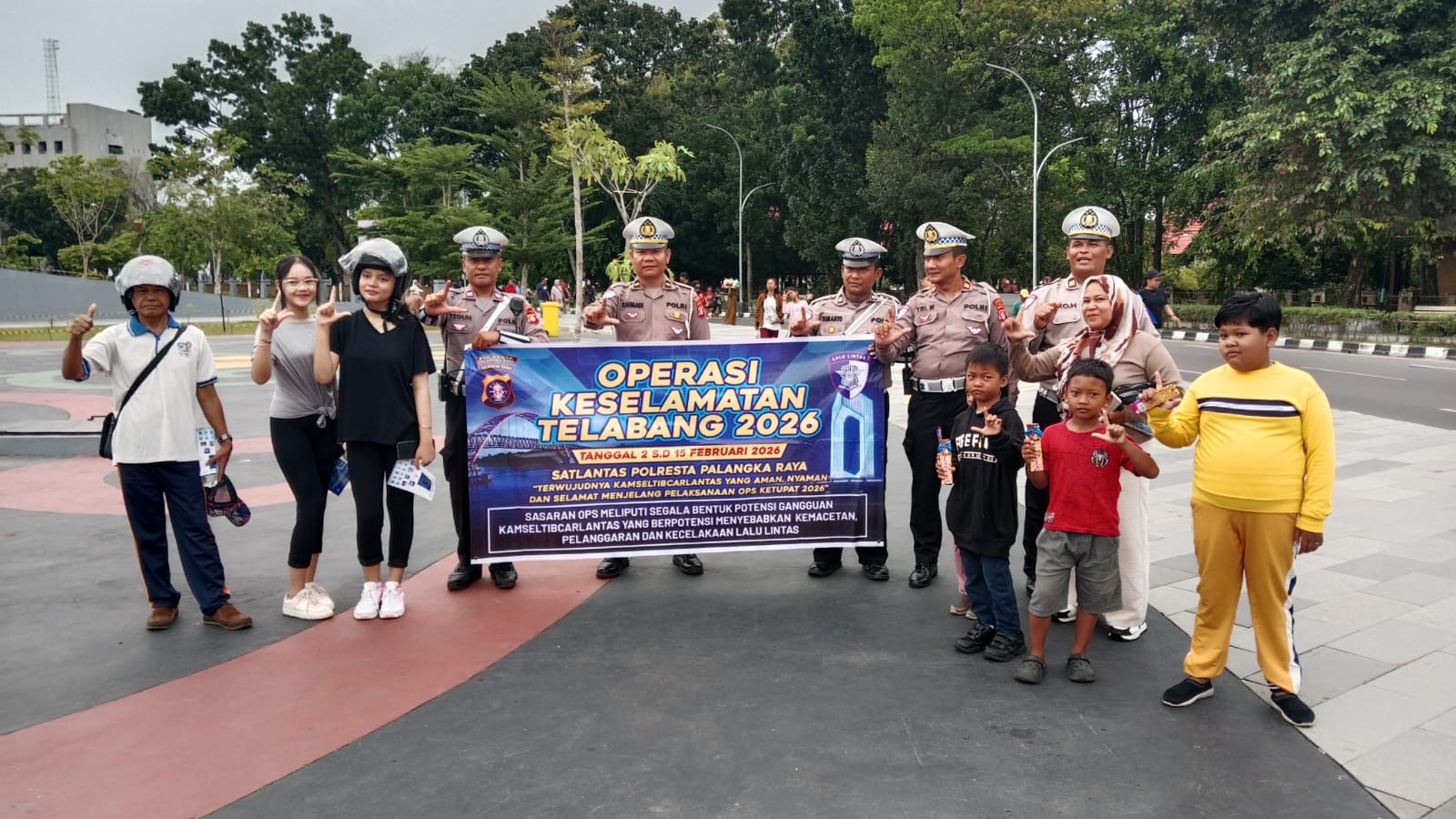 Polantas Menyapa Warnai Operasi Keselamatan Telabang 2026 di Bundaran Besar Palangka Raya