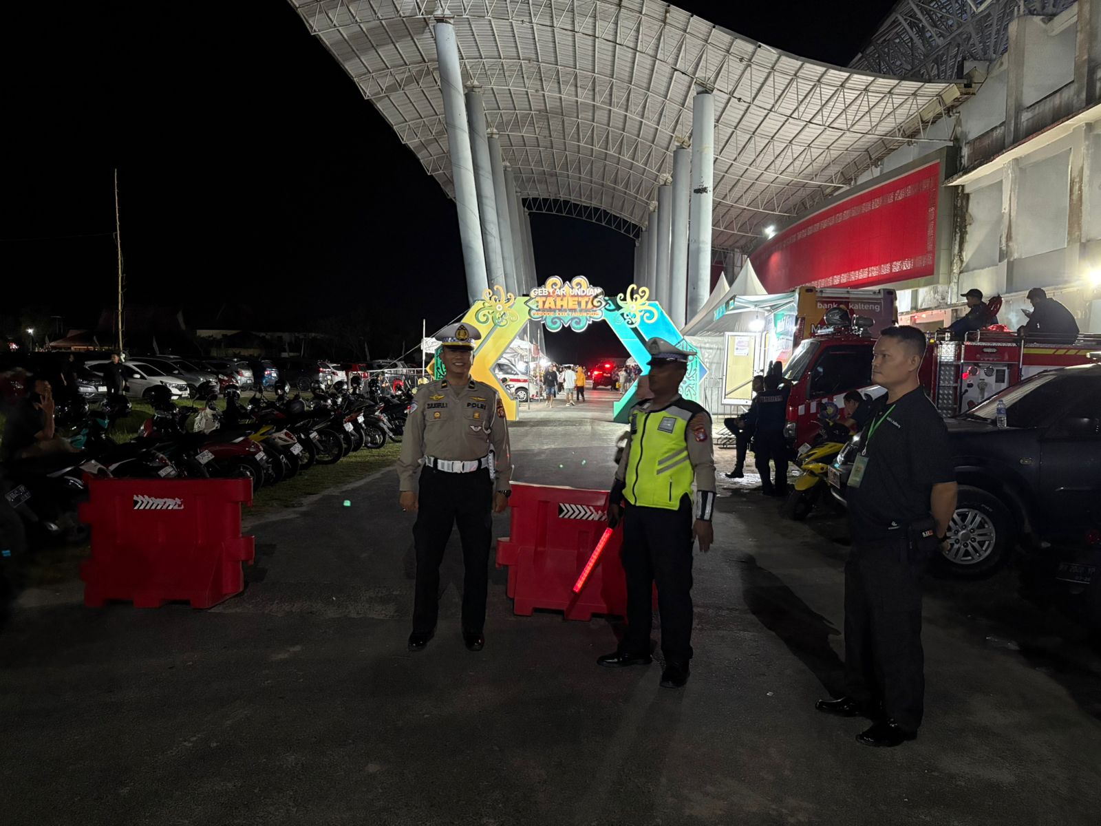 Satlantas Polresta Palangka Raya Amankan Gebyar Undian Taheta Bank Kalteng di Jalan Tjilik Riwut Km 5