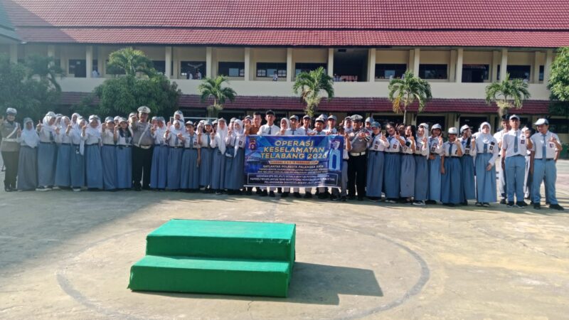 Polantas Menyapa di Sekolah, Satlantas Polresta Palangka Raya Jadi Pembina Upacara Ops Keselamatan Telabang 2026
