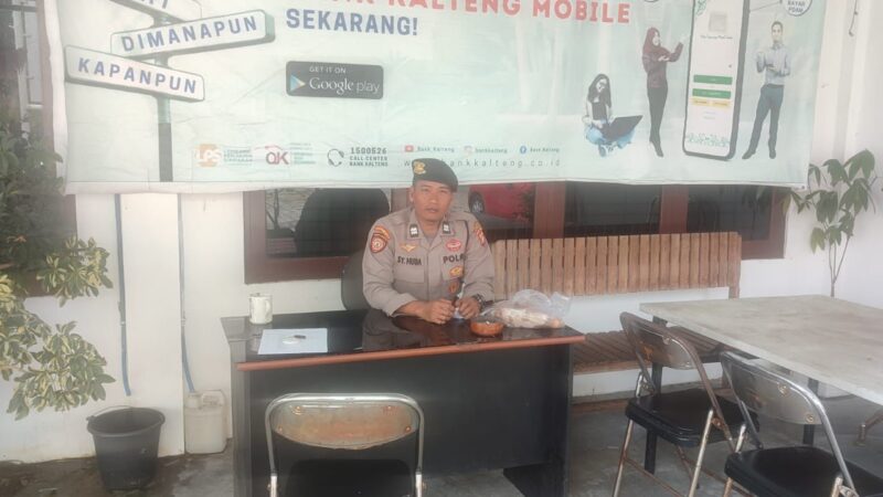 Di Kantor Perbankan, Satpamobvit Polresta Palangka Raya terus Pantau Kondusifitas
