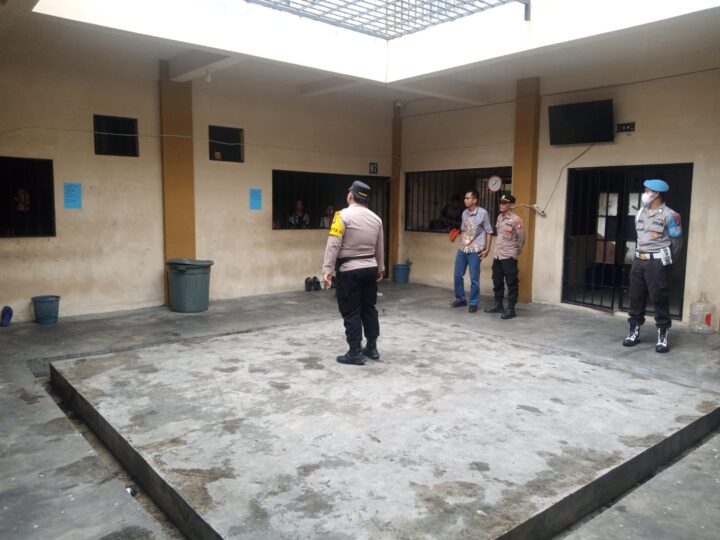 Cek Keamanan Tahanan, Pamapta I SPKT Polresta Palangka Raya Kontrol Rutin Rutan