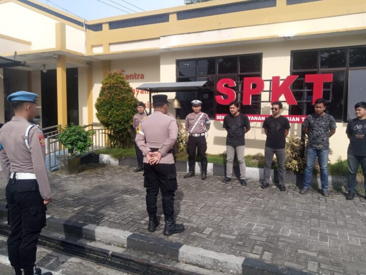 Awali Tugas Jaga, Piket Fungsi dan SPKT Polresta Palangka Raya Lakukan Serah Terima