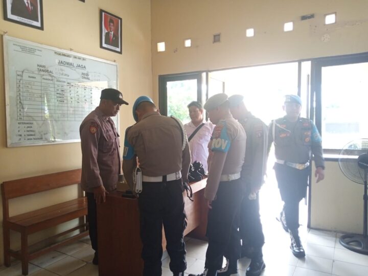 Propam Lakukan Pengecekan, Polsek Sabangau Pastikan Kesiapan Personel