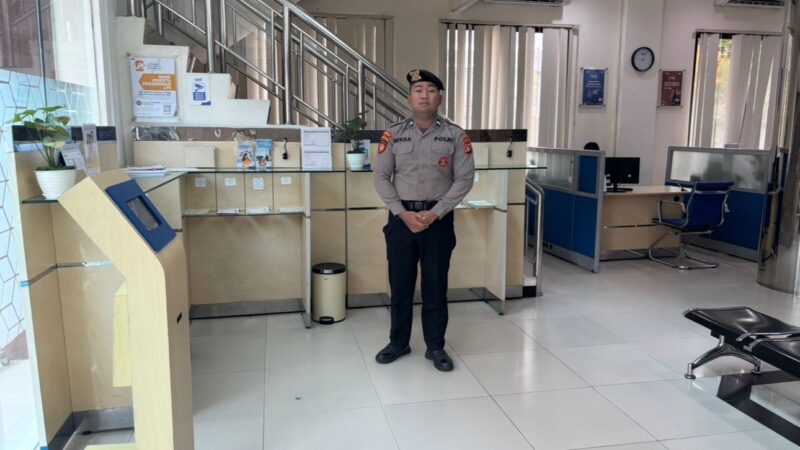 Satpamobvit Polresta Palangka Raya Optimalkan Pengamanan Kantor Bank