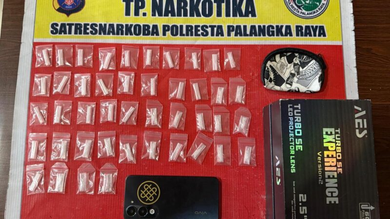 Satresnarkoba Polresta Palangka Raya Ringkus Terduga Pengedar Sabu, 44 Paket Siap Edar Disita