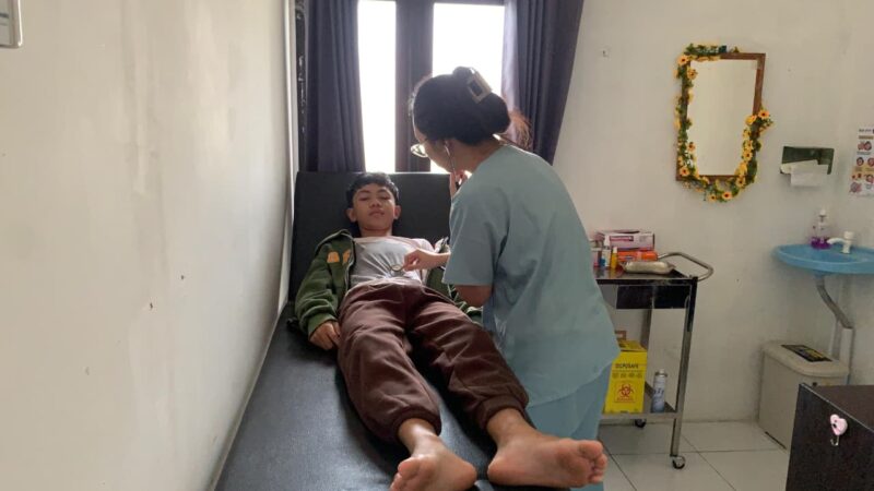 Berikan Layanan Kesehatan, Sidokkes Polresta Palangka Raya Gelar Pelayanan Medis di Klinik