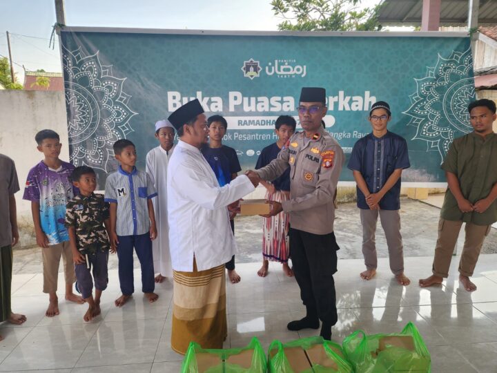 Polri Peduli Ramadan, Polresta Palangka Raya Hampiri Panti Asuhan dan Bagikan Takjil
