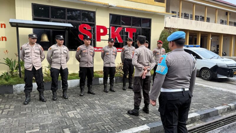 Personel Piket dan SPKT Polresta Palangka Raya Apel Serah Terima Tugas Jaga