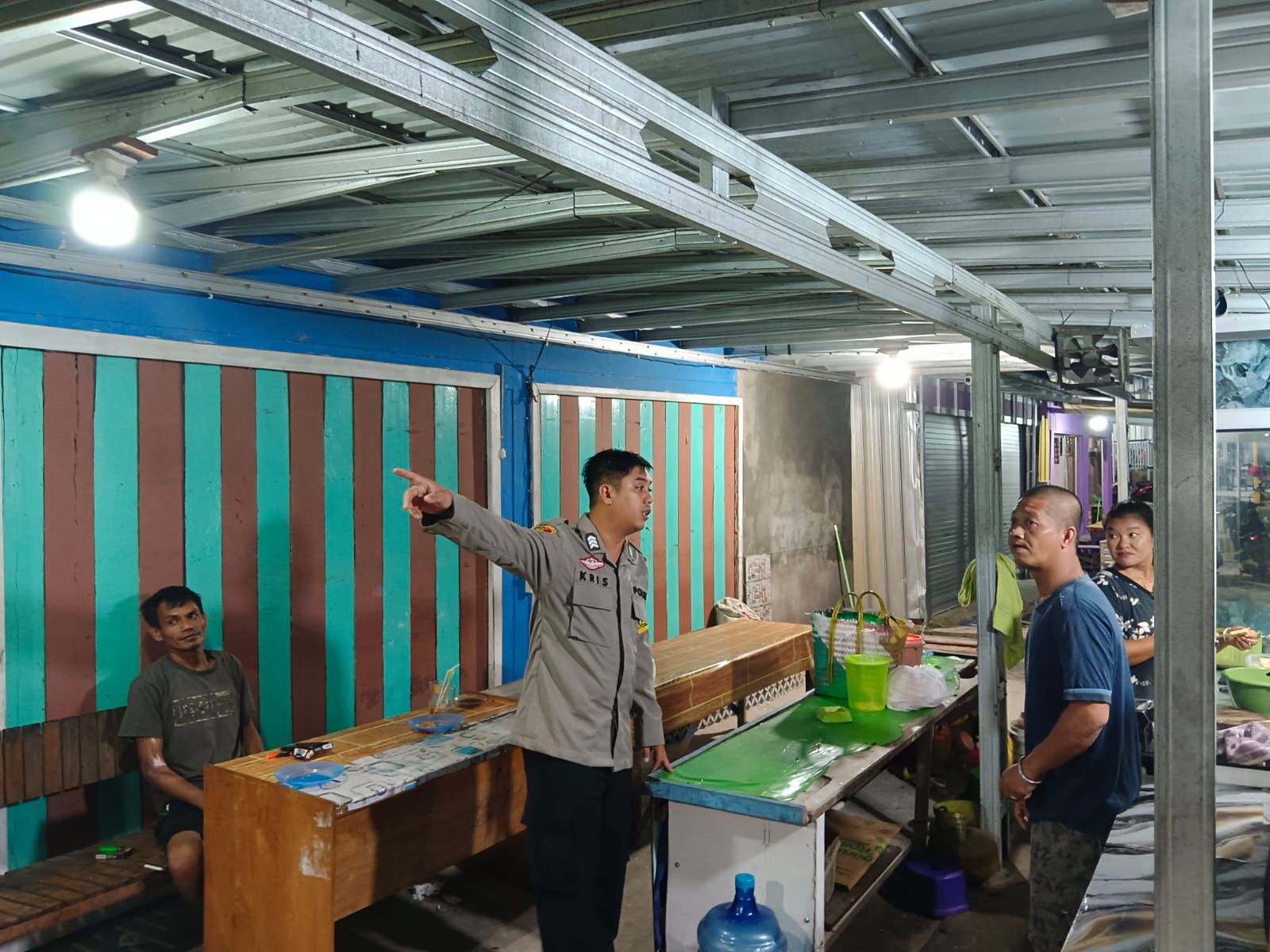 Di Jalan Tumbang Talaken, Piket Polsek Rakumpit Lakukan Patroli Dialogis