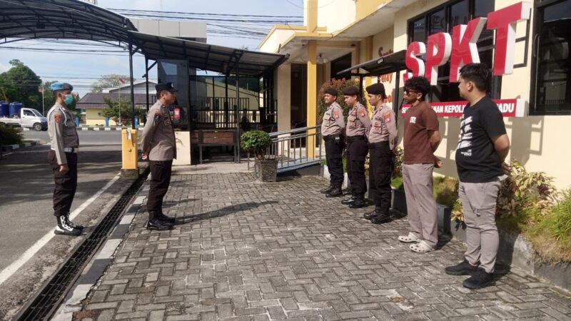 Dukung Pelayanan tetap Prima, Pamapta I SPKT Polresta Palangka Raya Pimpin Apel Serah Terima Piket