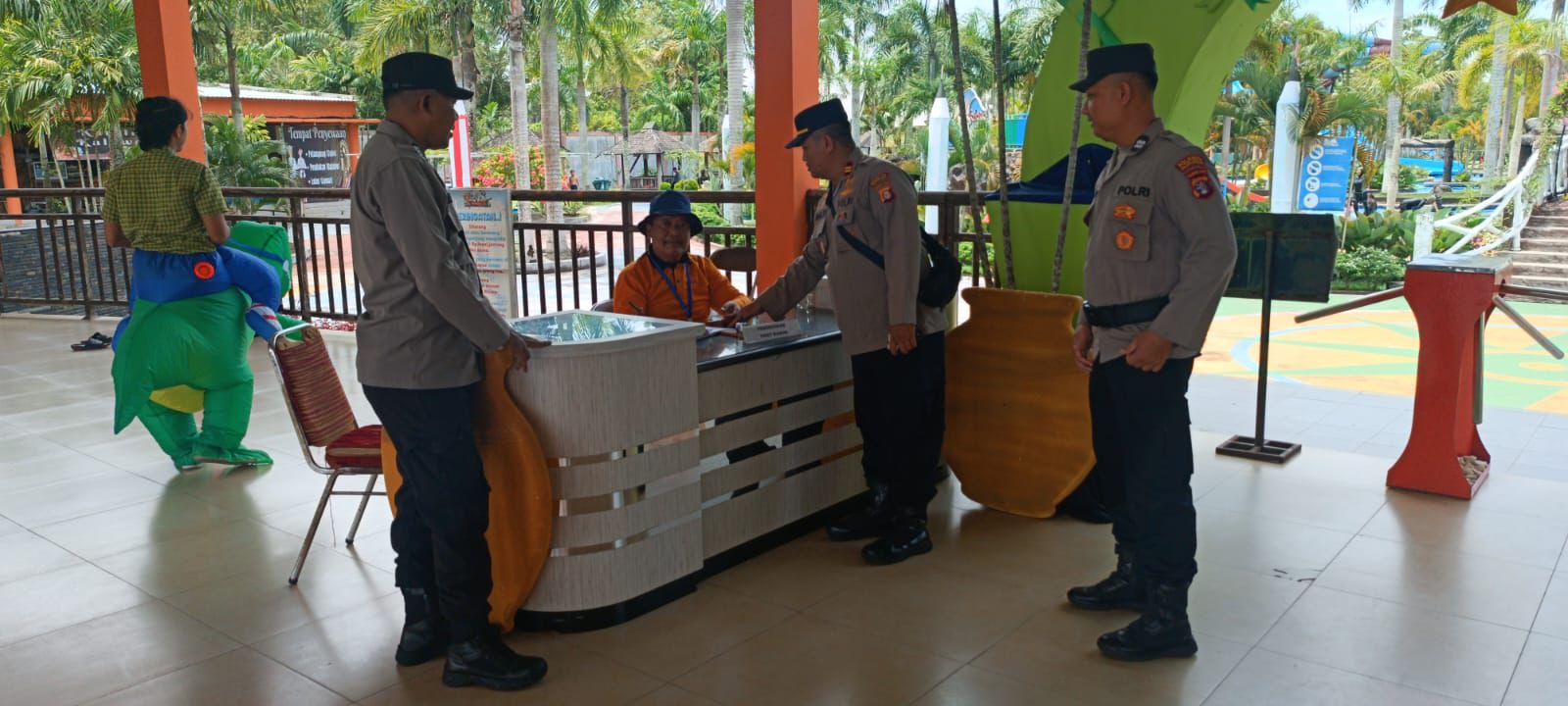 Jaga Keamanan Libur Lebaran, Polresta Palangka Raya Gelar Pengamanan di Kawasan Wisata Jekan Raya