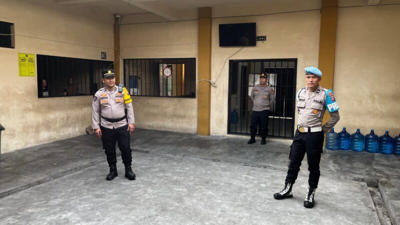 Jaga Kondisi Rutan Kondusif, Pamapta III dan Piket Fungsi Polresta Palangka Raya Lakukan Pengecekan