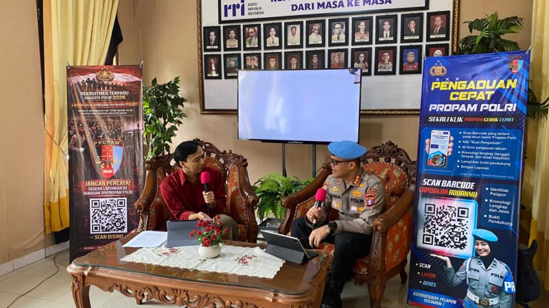 Tingkatkan Transparansi, Kabidpropam Polda Kalteng Berikan Layanan Aduan QR Code di Podcast Huma Itah