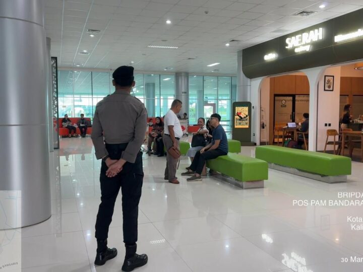 Jaga Stabilitas pada Penerbangan, Satpamobvit Polresta Palangka Raya Intensifkan Patroli di Bandara Tjilik Riwut