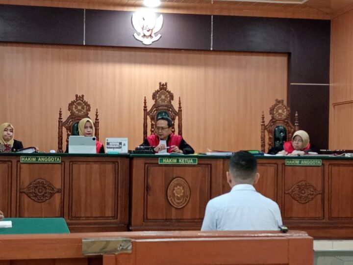 Tuntutan Belum Siap, Sidang Kasus Pembobolan Bank dengan Terdakwa Riky Kembali Mandek