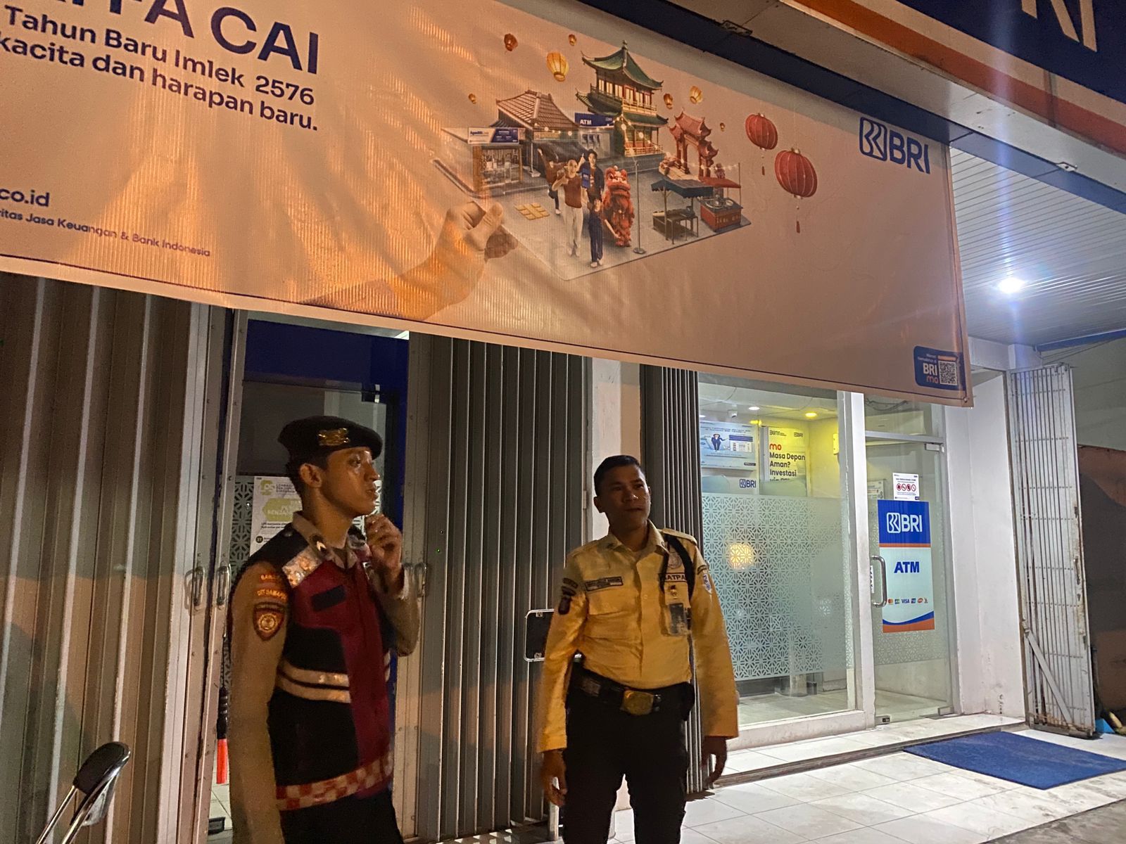 Sambangi BRI Unit RTA Milono, Sat Samapta Polresta Palangka Raya Sharing Kamtibmas dengan Satpam