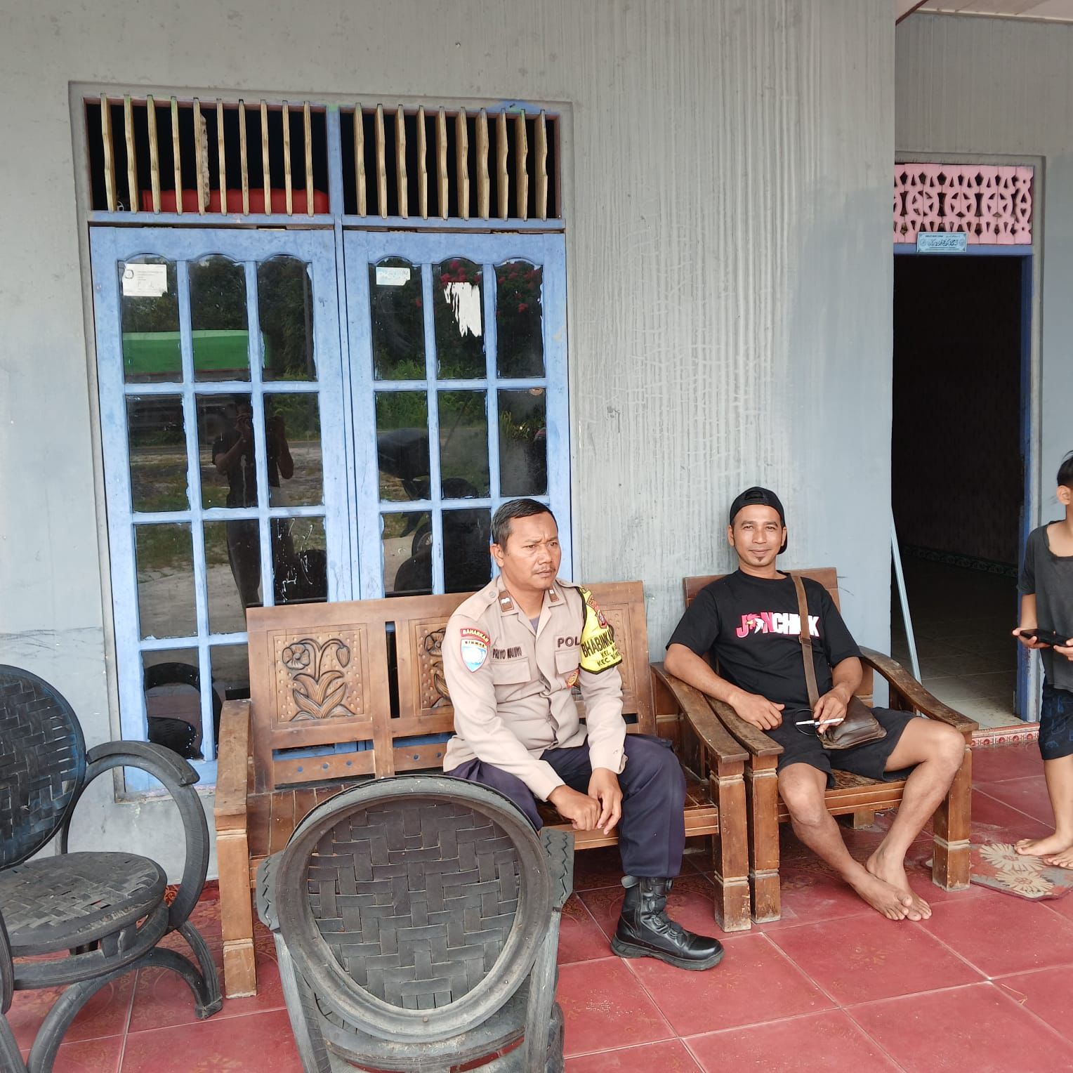 Datangi Warga di Marang, Polsek Bukit Batu Imbau Manfaatkan Layanan Polri 110