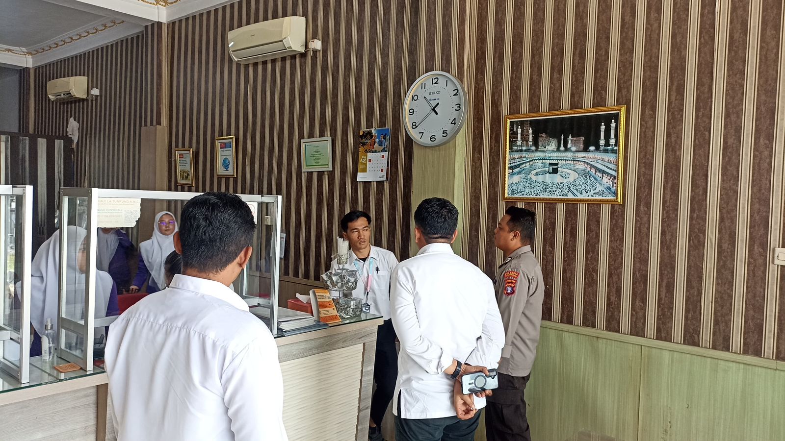 Respon Cepat Layanan 110, Polresta Palangka Raya Mediasi Kasus Kerusakan Material di Jalan Tjilik Riwut