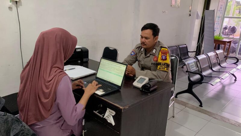 Sidokkes Polresta Palangka Raya Berikan Layanan Kesehatan, Wujudkan Pelayanan Prima kepada Personel dan Masyarakat