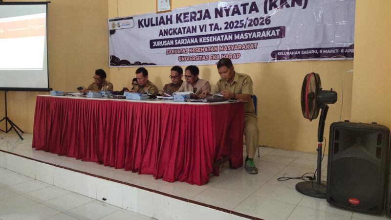 Bhabinkamtibmas Polsek Sabangau Hadiri Penutupan KKN Mahasiswa di Kelurahan Sabaru