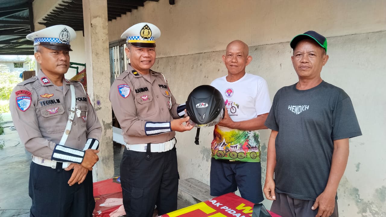 Melalui Dikmas Lantas, Satlantas Polresta Palangka Raya Edukasikan Keselamatan dan Tertib Lalu Lintas