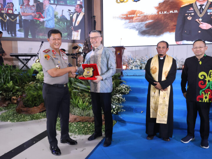 Perkuat Keimanan, Polda Kalteng Gelar Ibadah Paskah