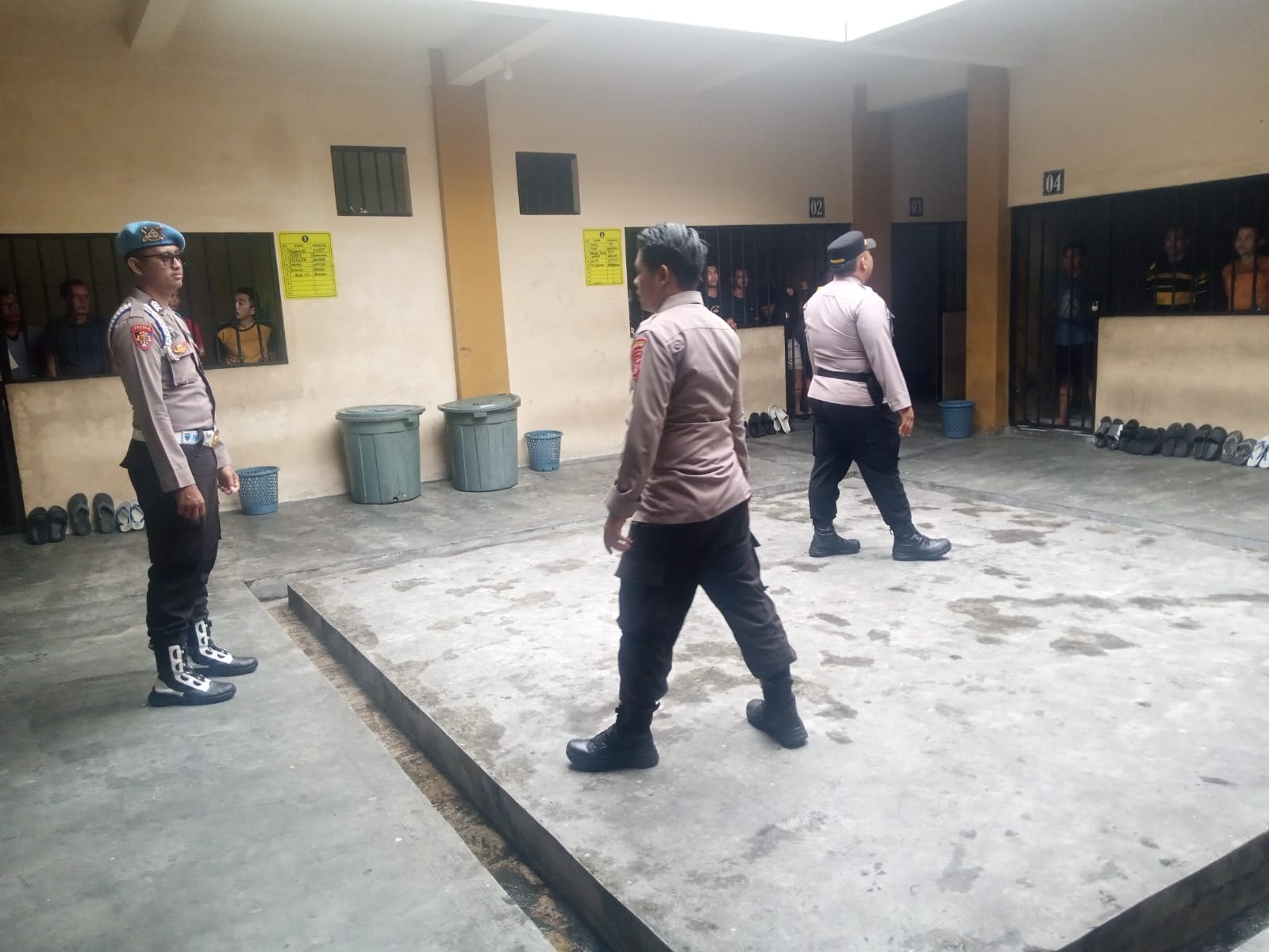 Pastikan Keamanan Rutan, Pamapta I SPKT Polresta Palangka Raya Laksanakan Pengecekan Tahanan