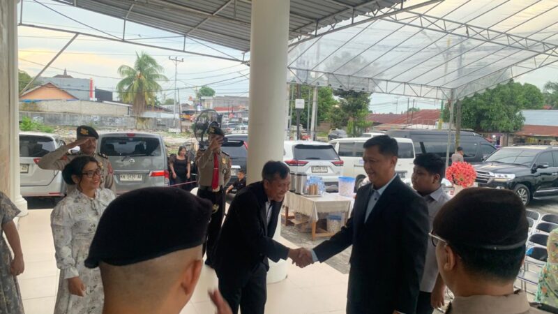 Bersinergi, Polresta Palangka Raya Amankan Perayaan Paskah di Gereja GBI Rock