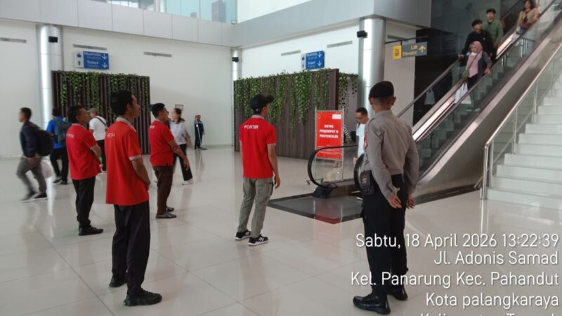 Hadir di Area Bandara Tjilik Riwut, Satpamobvit Polresta Palangka Raya Berikan Rasa Aman bagi Warga