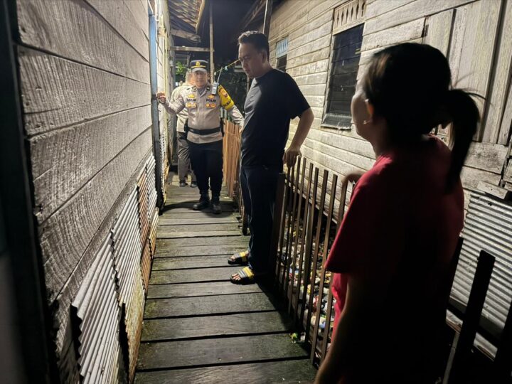 Tindaklanjuti Laporan Warga, Pamapta III SPKT Polresta Palangka Raya Datangi TKP Perselisihan di Jalan Mendawai