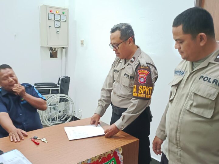 Pertahankan Keamanan Dunia Perbankan, Polsek Bukit Batu Sambangi Satpam Bank Kalteng Tangkiling