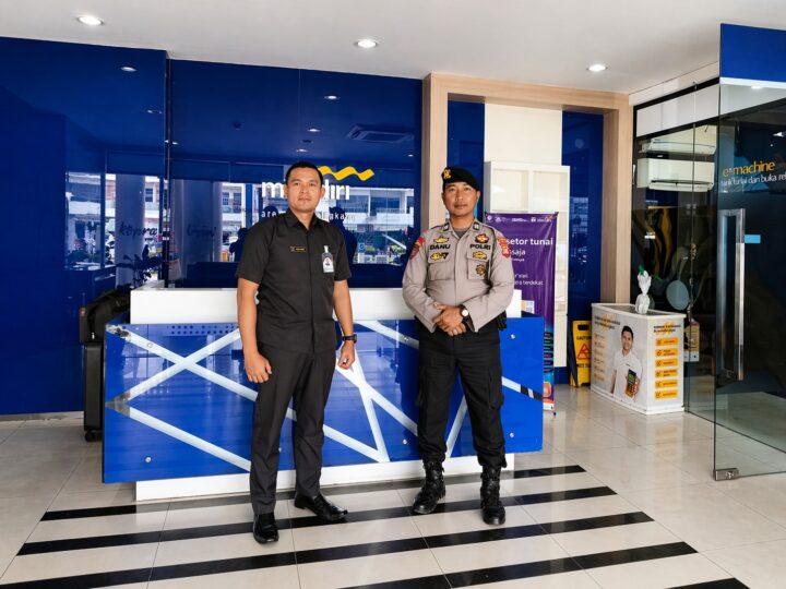 Pelihara Keamanan, Satpamobvit Polresta Palangka Raya Jaga Bank