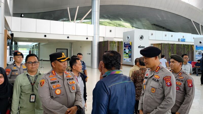 Perkuat Pengamanan di Objek Vital, Satpamobvit Polresta Palangka Raya Laksanakan Patroli Dialogis di Bandara Tjilik Riwut