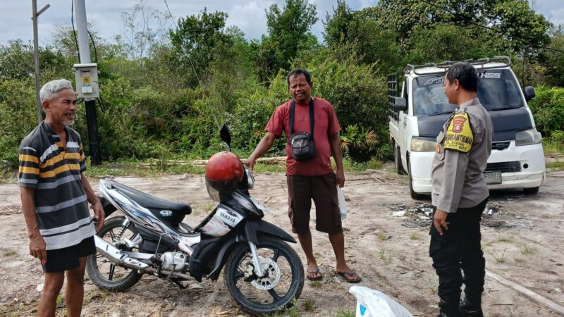 Dekatkan Pelayanan, Bhabinkamtibmas Polsek Bukit Batu Sambangi Warga di Marang